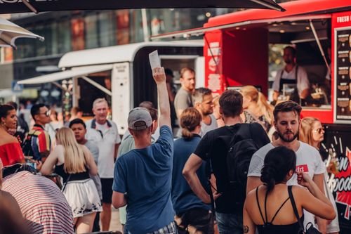 Frittenwerk Foodtruck bei einem Sommerfest in Münster